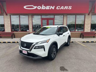Used 2023 Nissan Rogue S image 1