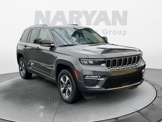 Used 2023 Jeep Grand Cherokee 4WD 4xe image 1