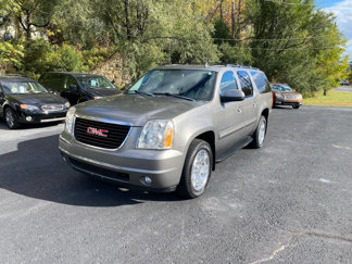 Used 2009 GMC Yukon XL SLT image 1