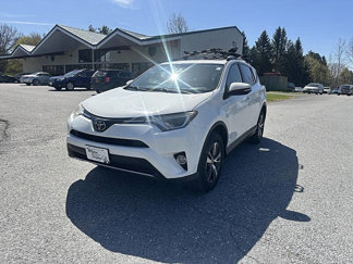 Used 2018 Toyota RAV4 XLE image 1