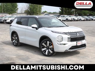 New 2025 Mitsubishi Outlander SEL image 1