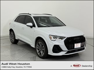 Certified 2024 Audi Q3 2.0T Premium Plus w/ Premium Plus Package image 1