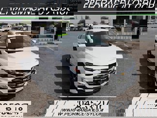 Used 2021 Chevrolet Malibu LT image 1