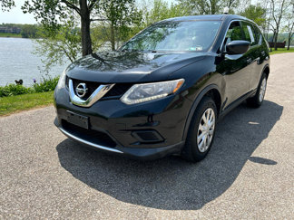 Used 2016 Nissan Rogue S image 1