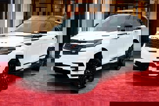 New 2026 Land Rover Range Rover Velar Dynamic SE image 1