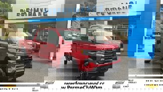 New 2025 Chevrolet Silverado 1500 LT Trail Boss w/ Convenience Package II image 1
