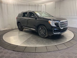 Used 2023 GMC Terrain Denali image 1