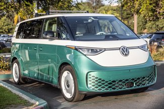 New 2025 Volkswagen ID. Buzz 1st Edition image 1