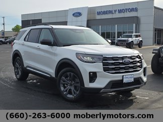 New 2025 Ford Explorer Active image 1