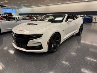 Used 2019 Chevrolet Camaro SS image 1