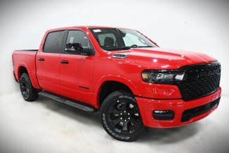 New 2025 RAM 1500 4x4 Crew Cab image 1