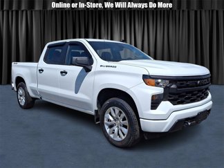 Used 2024 Chevrolet Silverado 1500 Custom image 1