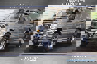 Used 2002 Ford Excursion Limited image 1