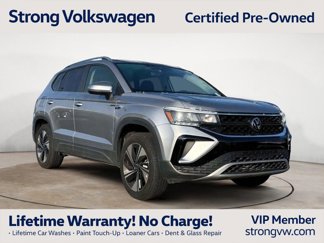 Certified 2024 Volkswagen Taos SE image 1