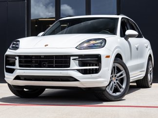 Certified 2025 Porsche Cayenne image 1