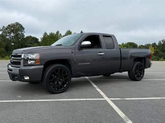 Used 2010 Chevrolet Silverado 1500 LT w/ Power Pack Plus image 1