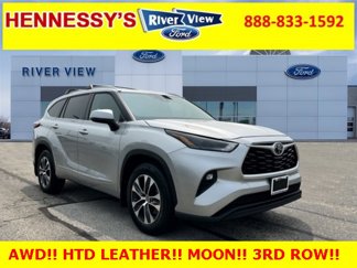 Used 2022 Toyota Highlander XLE image 1
