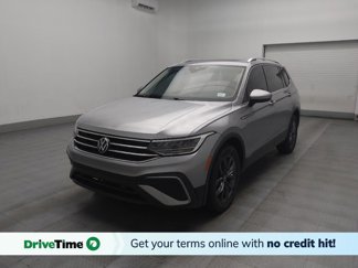 Used 2022 Volkswagen Tiguan SE image 1