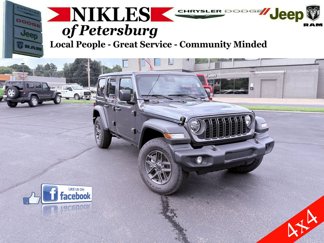 Used 2025 Jeep Wrangler Sport S image 1