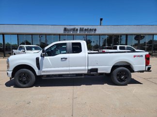 New 2025 Ford F250 XL image 1