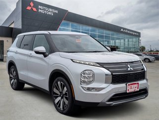 New 2025 Mitsubishi Outlander SE image 1
