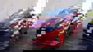 Used 2021 Hyundai Elantra SEL w/ Convenience Package image 1