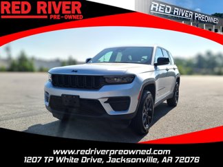 Used 2024 Jeep Grand Cherokee Altitude image 1