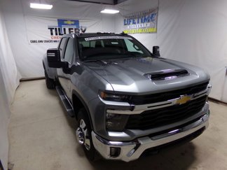 New 2025 Chevrolet Silverado 3500 LT image 1
