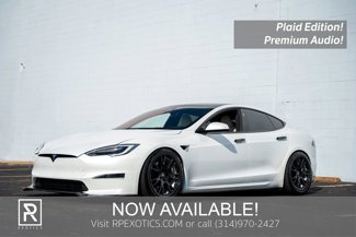 Used 2021 Tesla Model S Plaid image 1