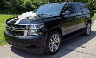 Used 2020 Chevrolet Suburban LT image 1