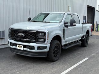 New 2025 Ford F250 XLT image 1
