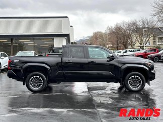 Used 2024 Toyota Tacoma TRD Sport w/ TRD Sport Upgrade Package image 1