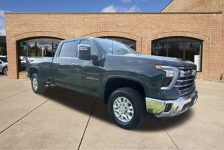 Used 2025 Chevrolet Silverado 2500 LTZ w/ Snow Plow Prep/Camper Package image 1