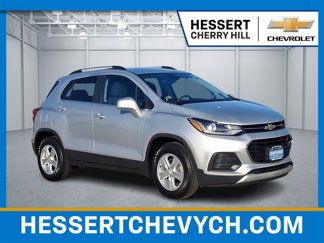 Certified 2020 Chevrolet Trax LT image 1