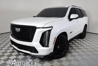 Used 2025 Cadillac Escalade V w/ LPO, ONYX Package image 1