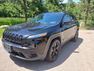 Used 2017 Jeep Cherokee Sport image 1