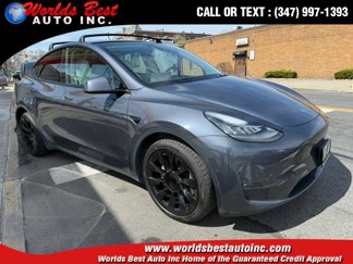 Used 2021 Tesla Model Y Long Range image 1