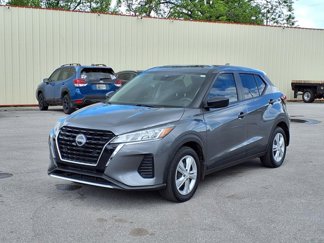 Used 2024 Nissan Kicks S image 1