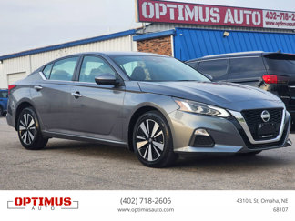 Used 2022 Nissan Altima 2.5 SV image 1