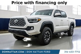 Used 2023 Toyota Tacoma TRD Off-Road image 1