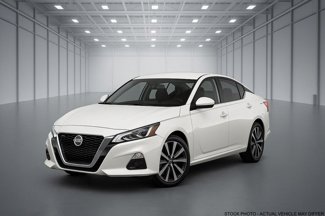 Used 2020 Nissan Altima 2.5 SR image 1