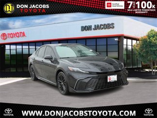 Certified 2025 Toyota Camry SE image 1