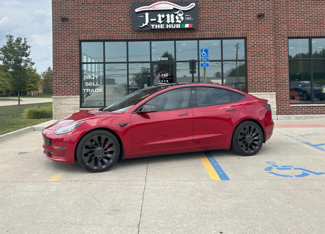 Used 2021 Tesla Model 3 Performance image 1