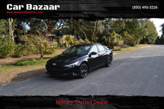 Used 2022 Hyundai Elantra SEL image 1