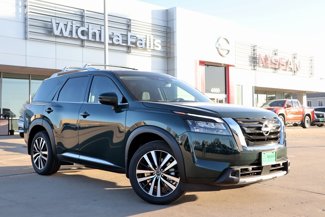 New 2025 Nissan Pathfinder Platinum w/ Cargo Package image 1