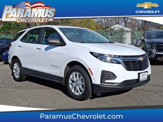 Certified 2022 Chevrolet Equinox LS image 1