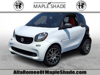 Used 2017 smart fortwo passion image 1