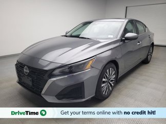 Used 2024 Nissan Altima 2.5 SV image 1
