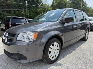 Used 2018 Dodge Grand Caravan SE w/ UConnect Hands-Free Group image 1