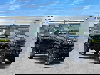 New 2025 Ford Bronco Badlands w/ Sasquatch Package image 1